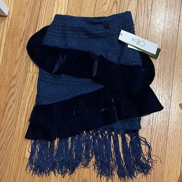 PatBo navy velvet and crochet fringe skirt size 0 brazil 32 - Picture 4 of 10